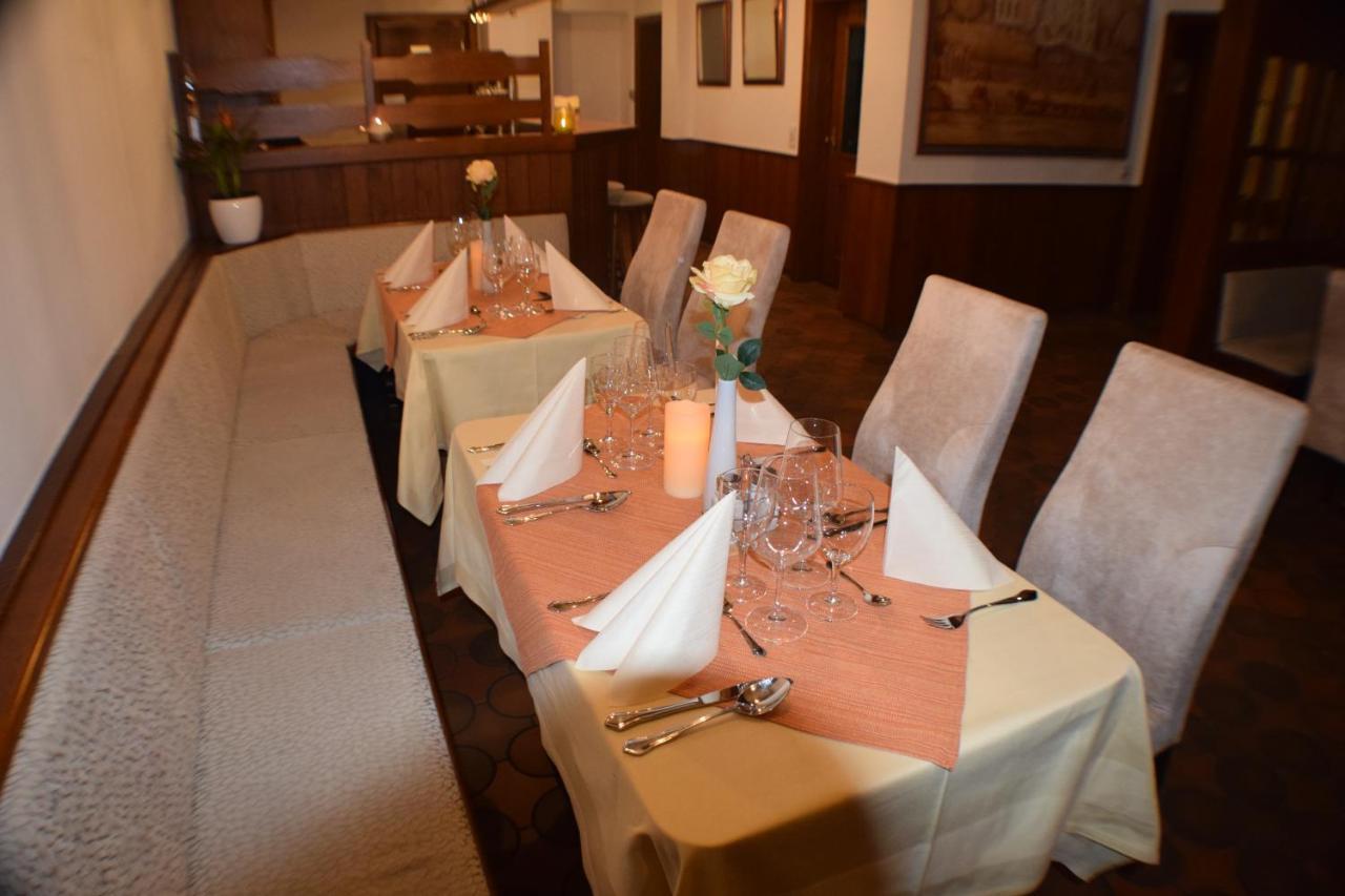 Hotel Buergergesellschaft Betzdorf Екстериор снимка
